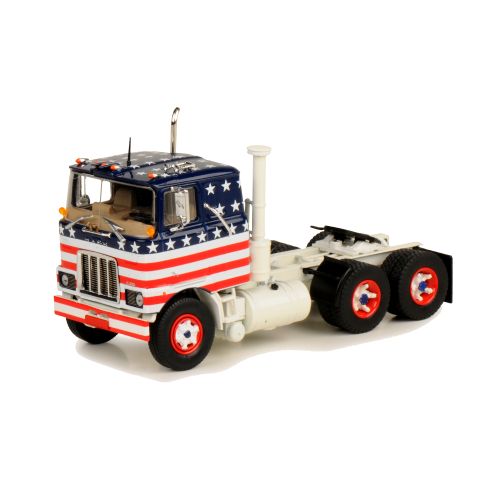 ダイキャストモデル　Mack Amazon.co.jp: QSXX ピクサーカーズmackトラックマックイーン