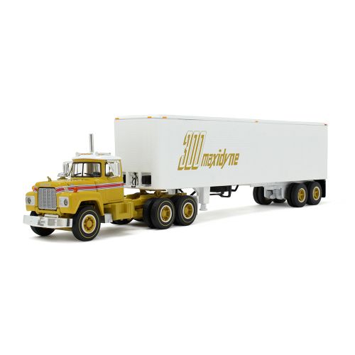 70s MACK TRUCK 貯金箱 70's Vintage Mack Truck Bulldog Piggy bank | Button Works